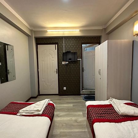 8848 Hostel كاتماندو المظهر الخارجي الصورة